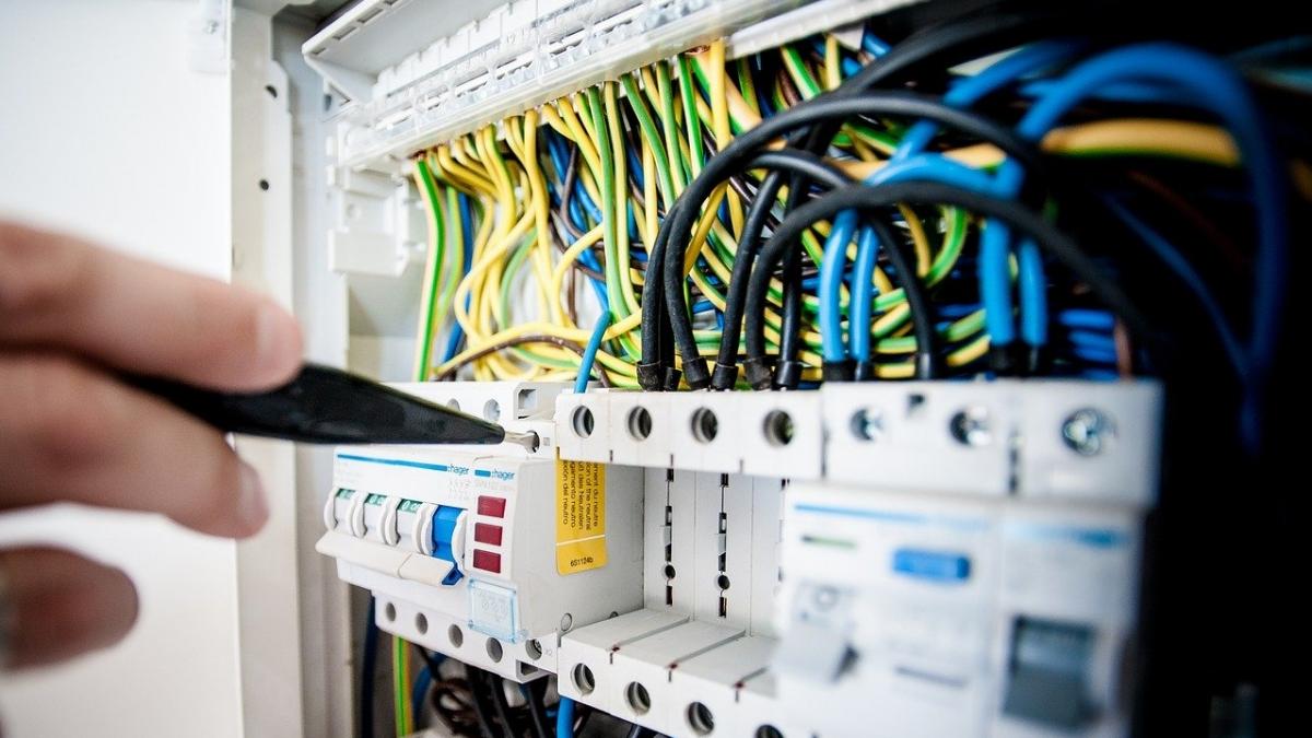 lege firme racordare gaze energie