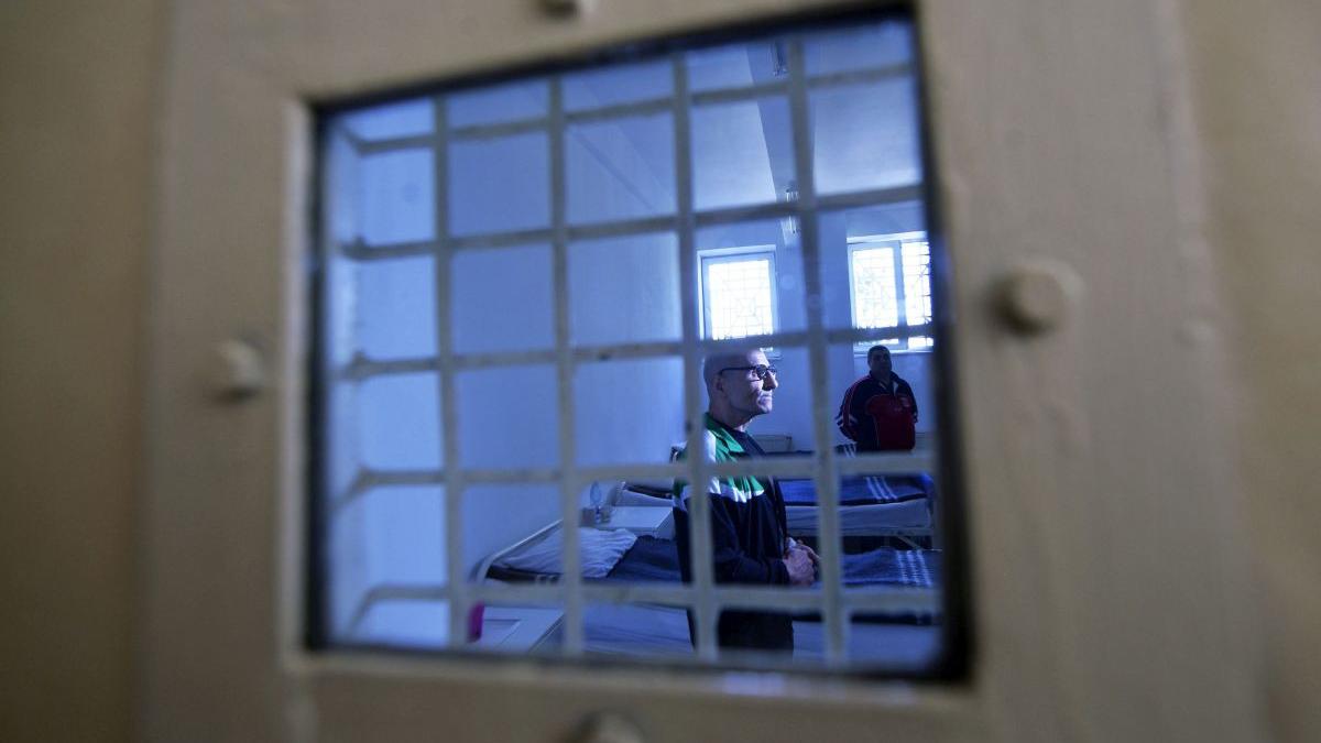 au aparut primele cazuri de detinuti infectati cu coronavirus in romania