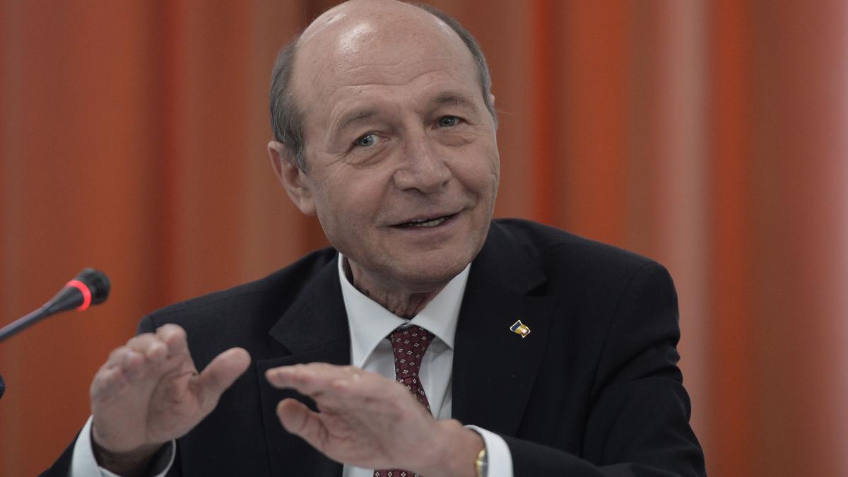 traian basescu iohannis poate emite decret de stare de urgenta