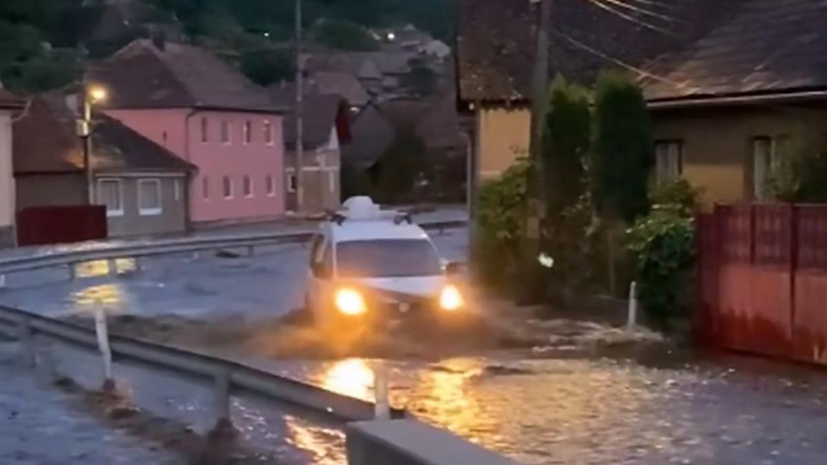 avertizare hidrologica cod rosu de inundatie in romania
