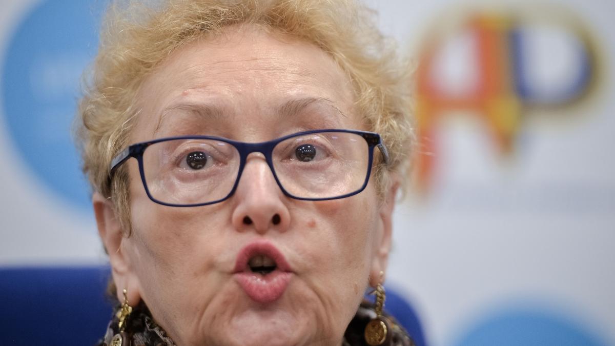 avocatul poporului cere ca elevilor care dau bac ul sa nu li se ia temperatura inainte de examen