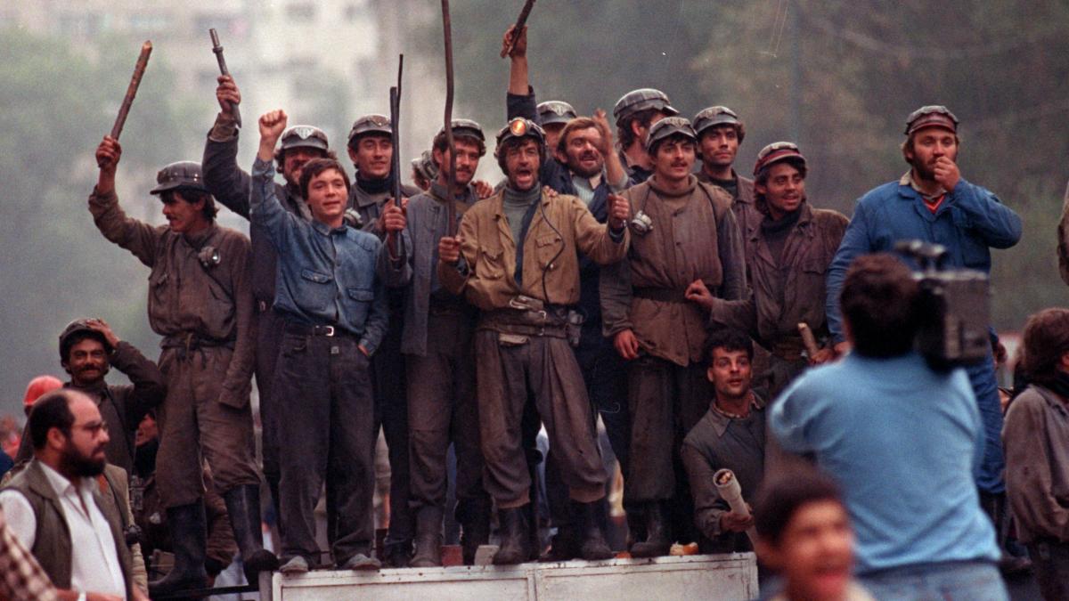 reportaj cutremurator despre mineriada adevarul iese la iveala dupa 30 de ani