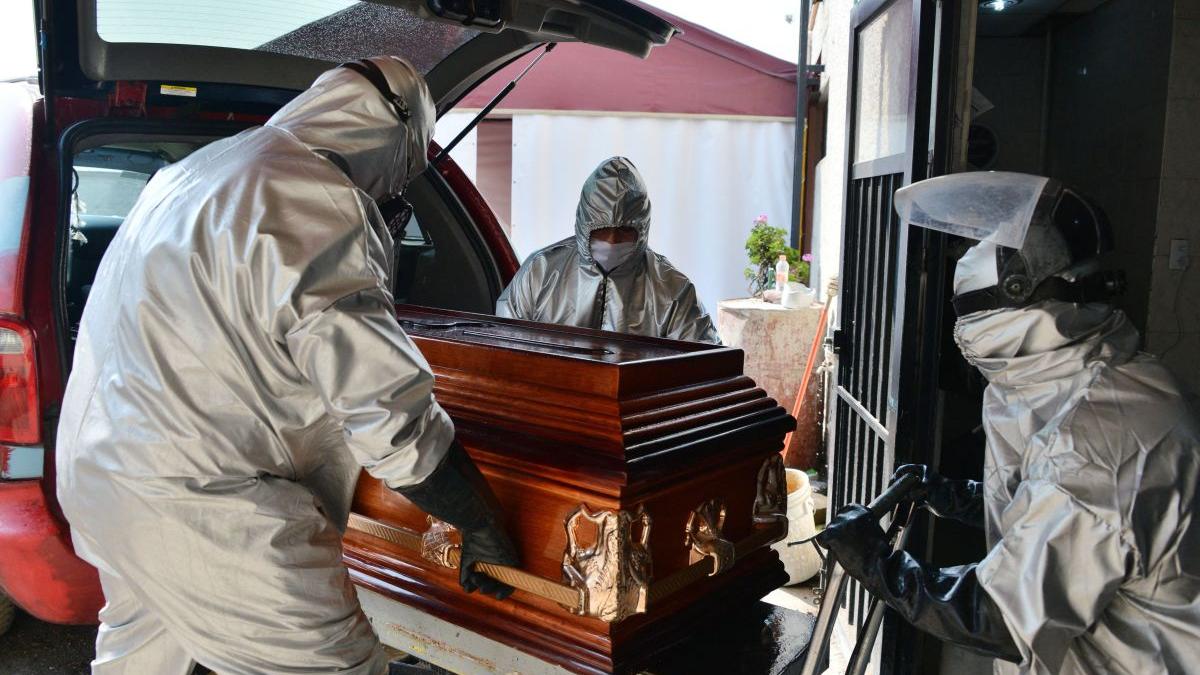 numarul cazurilor cu coronavirus a explodat sunt 320 de noi romani infectati in ultimele 24 de ore