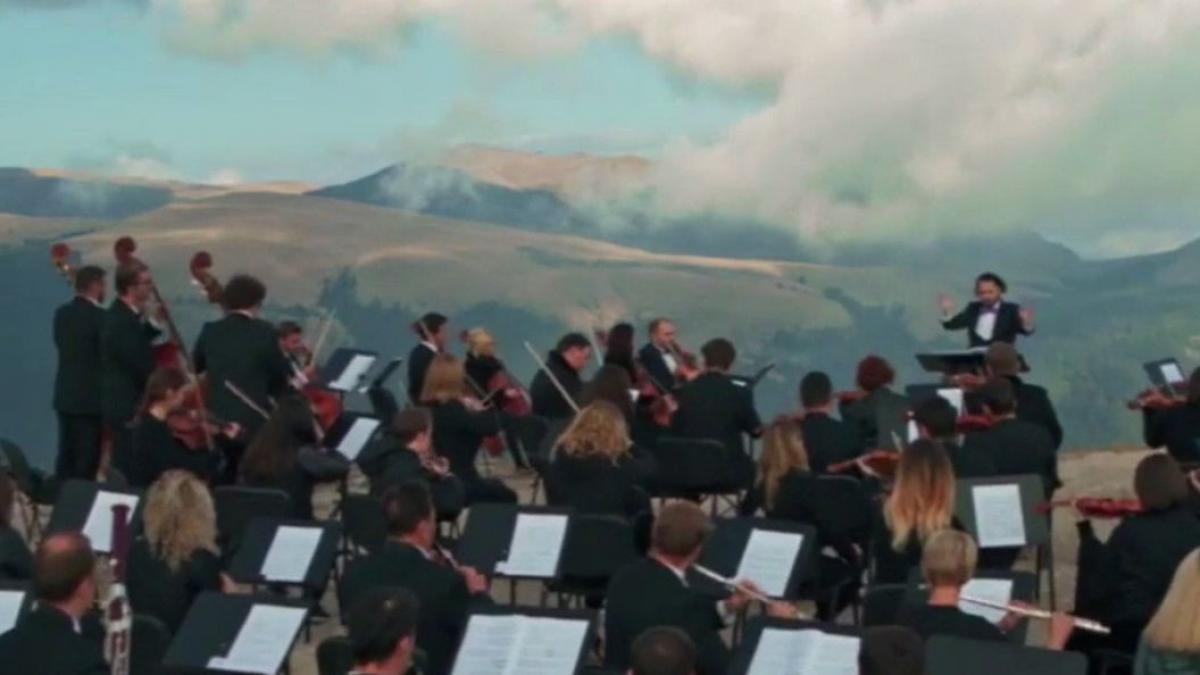 orchestra metropolitana bucuresti interpretare senzationala pe platoul bucegi momentul s a