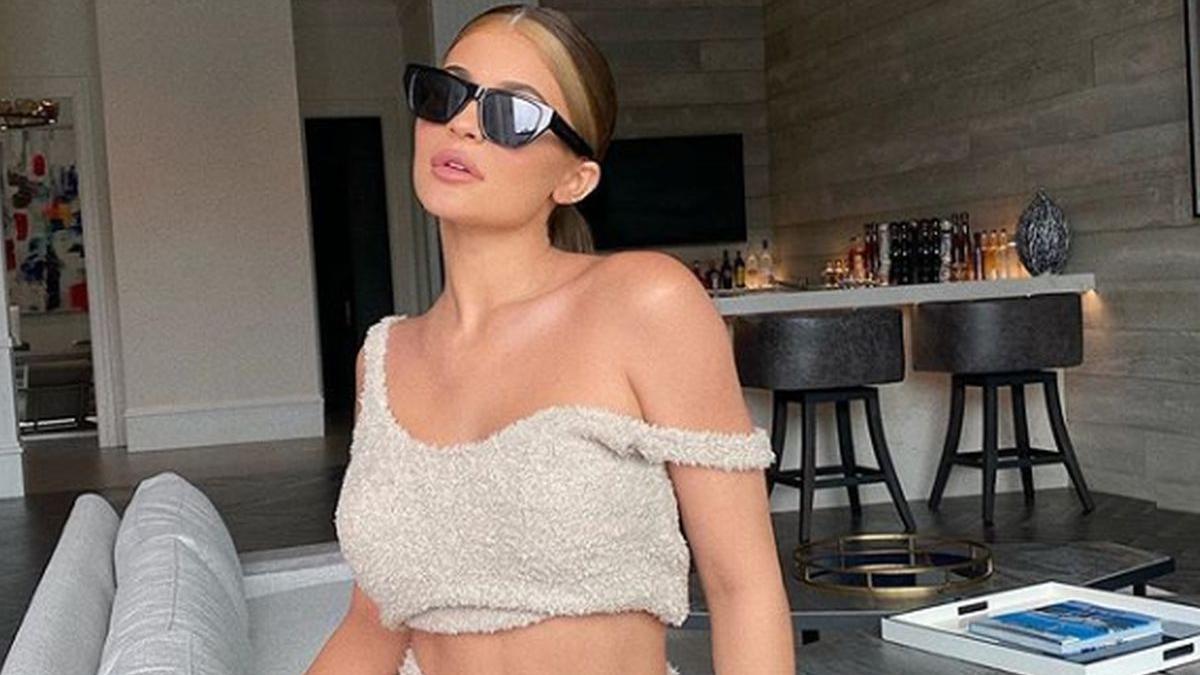 cea mai tanara miliardara din lume are doar 23 de ani si detine deja o avere