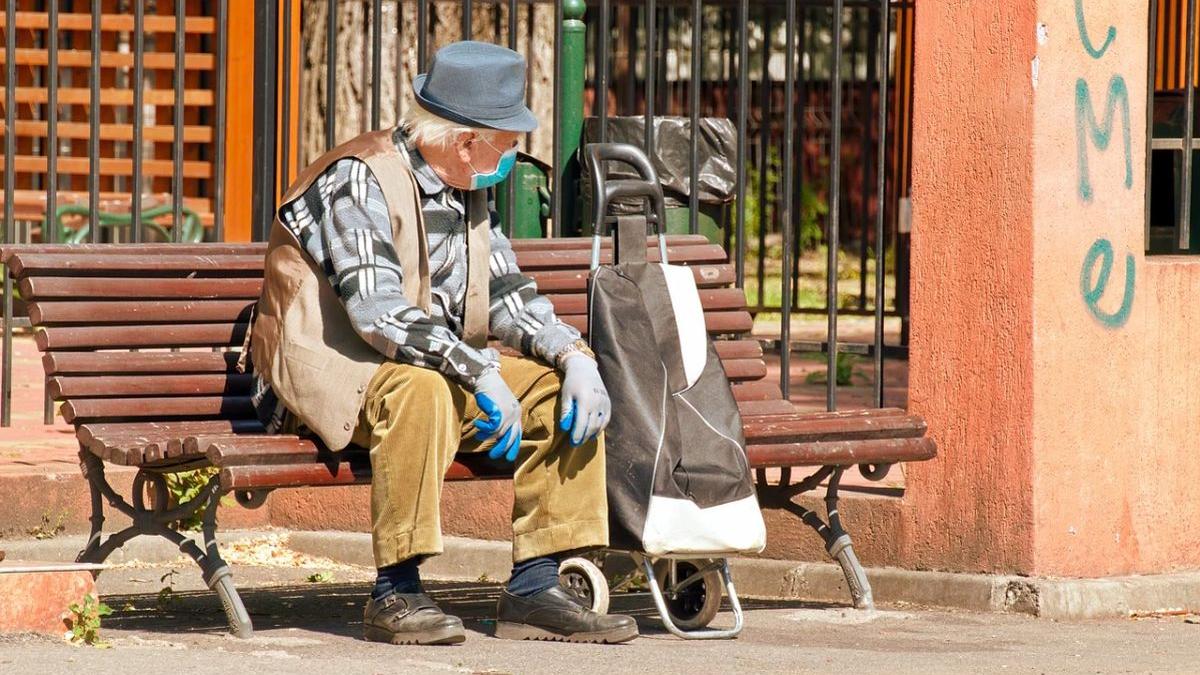 se dau bani pentru pensionari in ce conditii si cum pot accesa batranii fonduri suplimentare