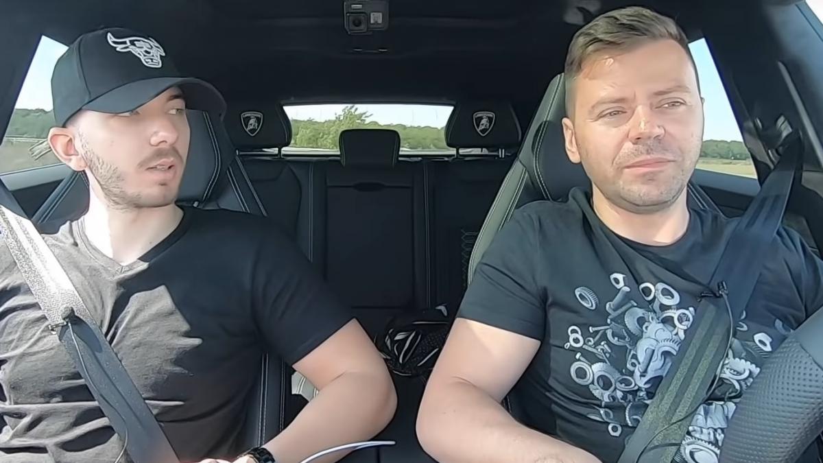 un nou clip scandalos postat de un vlogger roman internautii au reactionat imediat