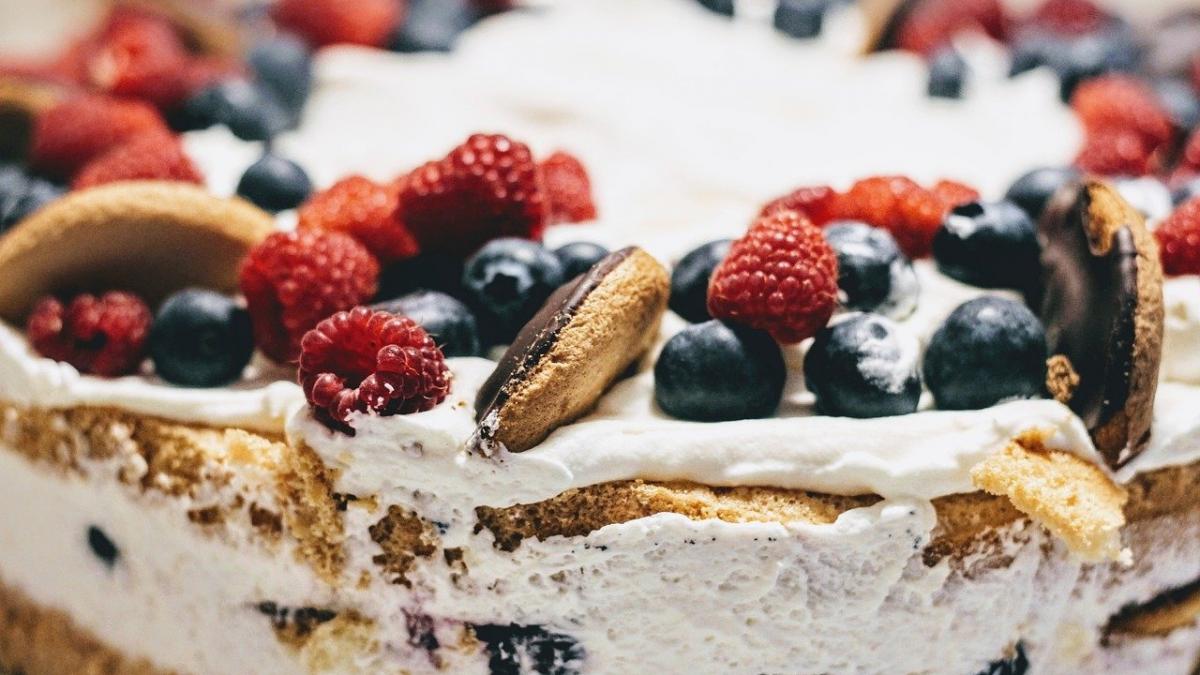 cel mai delicios tort este gata in doar 5 minute reteta secreta a bucatarilor este ideal pentru