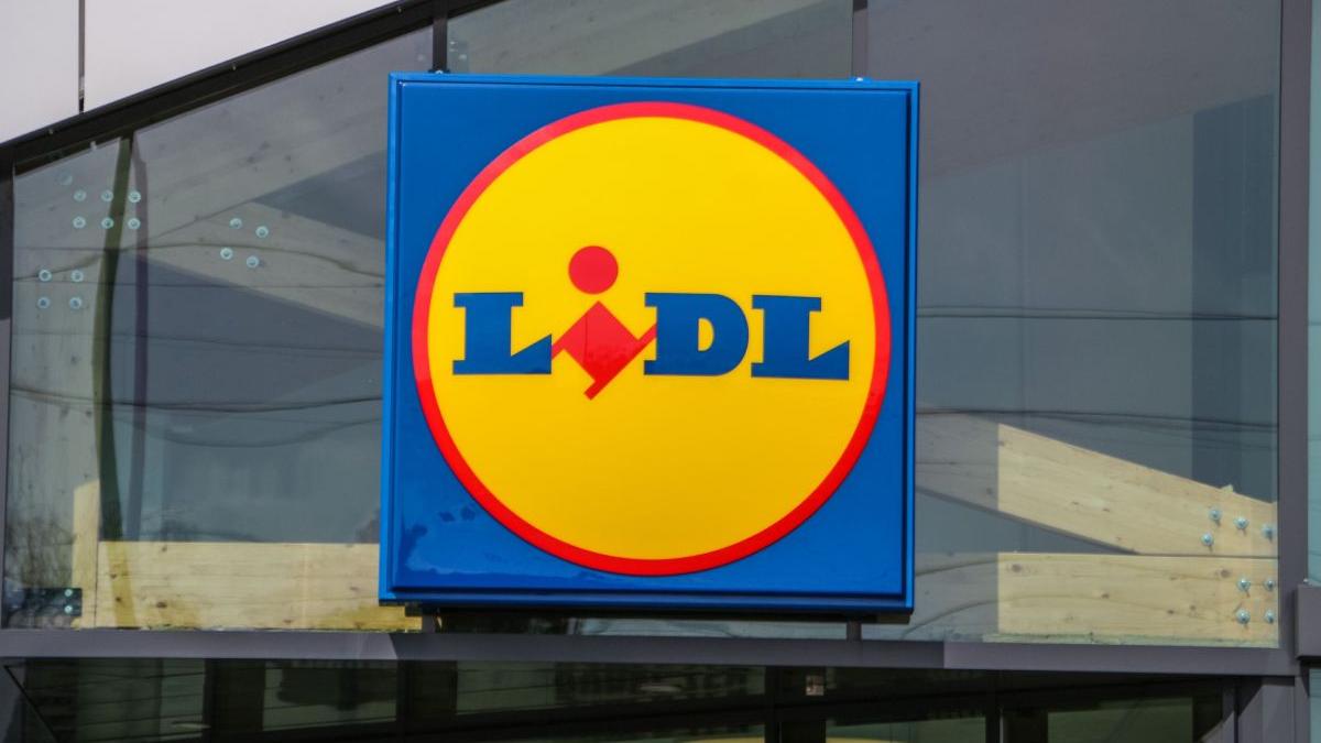 cat castiga un angajat lidl salariile au crescut recent