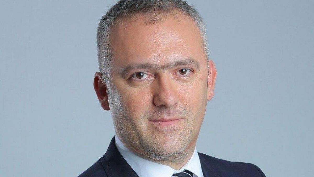 directorul unifarm ionel adrian suspendat din functie mita record pe care a cerut o pentru pentru