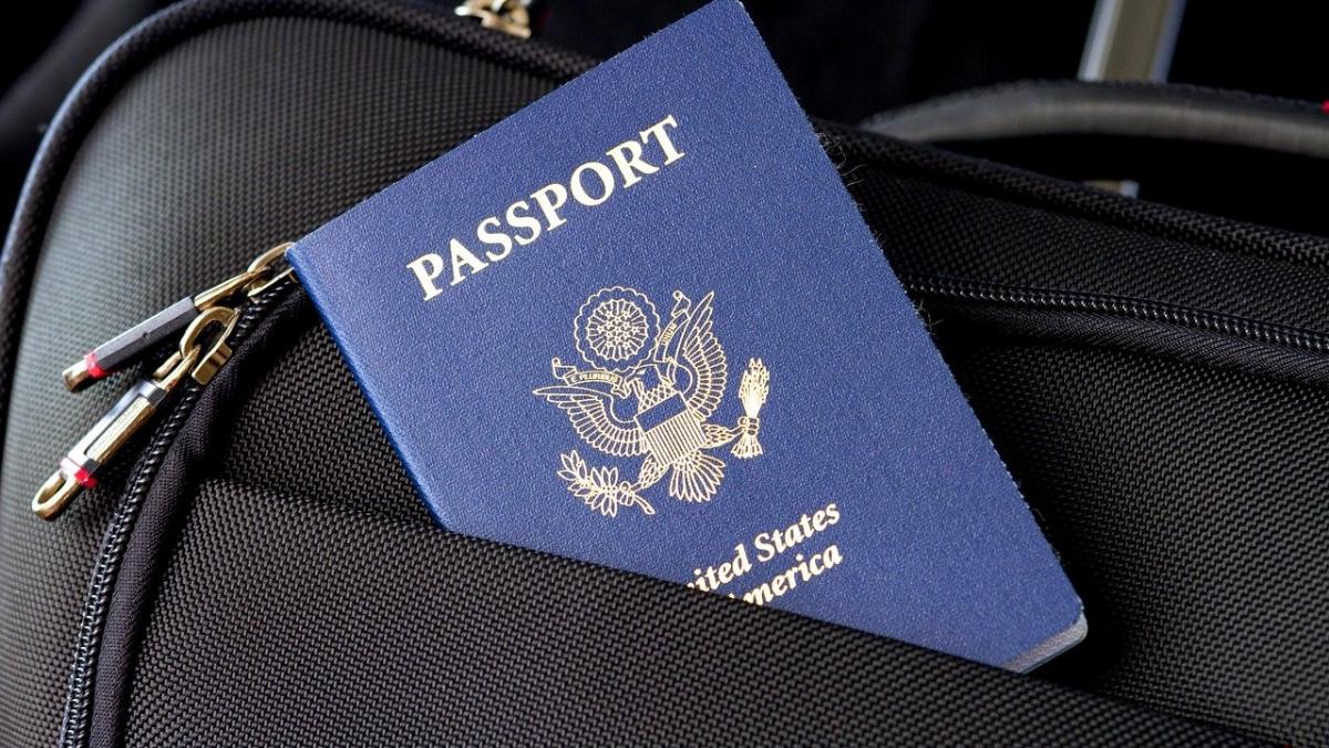 uniunea europeana vrea sa interzica accesul turistilor americani care este motivul