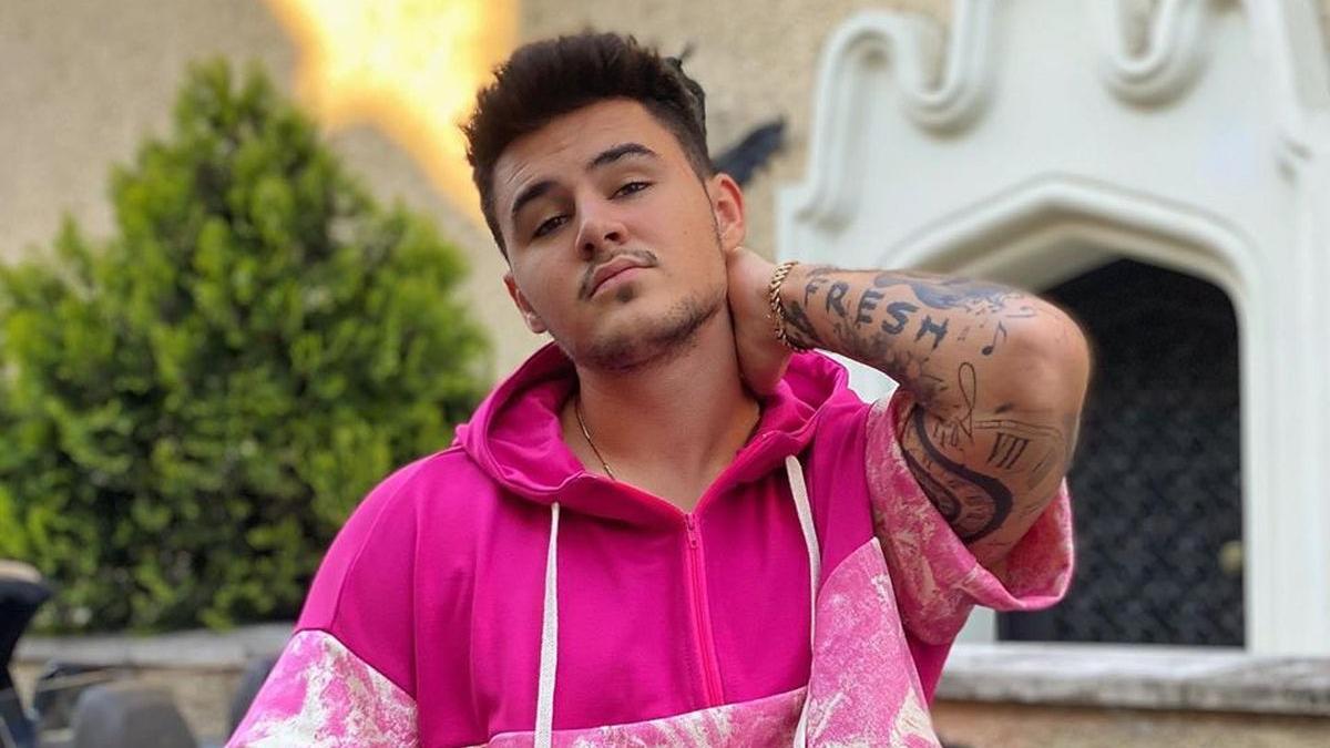 mario fresh nevoit sa se desparta de familie parintii artistului au decis sa se mute definitiv din