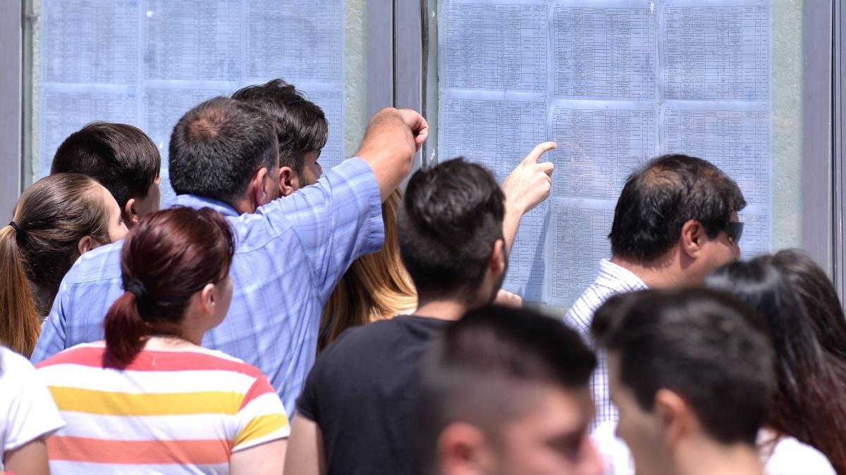 peste 230 de medii de 10 obtinute la bacalaureat 2020