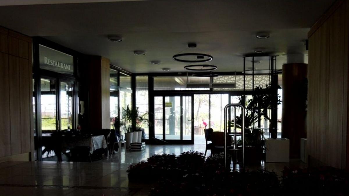 turismul romanesc departe de a si reveni nu vin clienti sunt foarte speriati