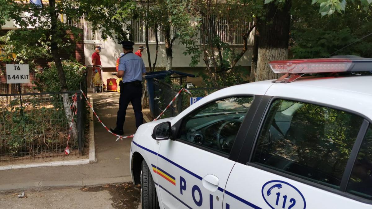 poveste de groaza pe strada basmului din capitala un barbat s a aruncat de la etajul noua al unui