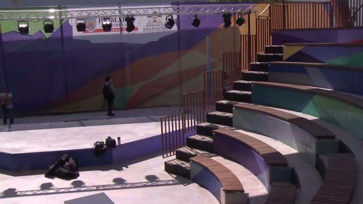 veste buna pentru bucuresteni a fost inaugurat primul amfiteatru din capitala in aer liber