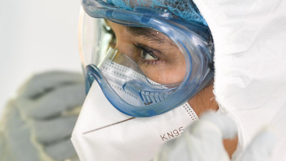 focar de covid 19 la spitalul judetean din galati 35 de persoane testate pozitiv