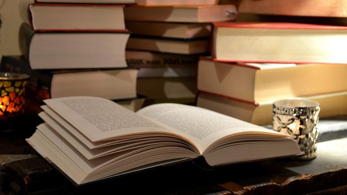 ce carti citim in aceasta vara recomandarile facute de printre carti anticariatul online care vinde