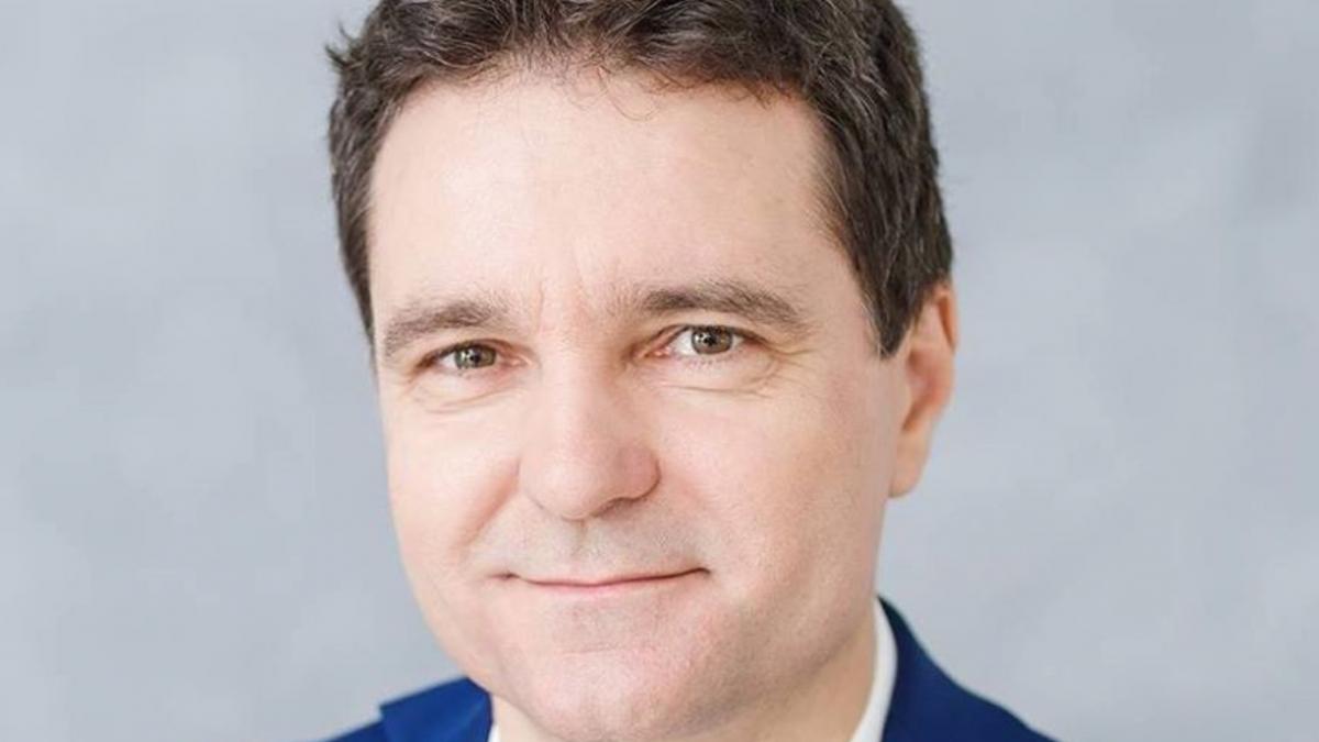 detalii inedite cine este si cum arata sotia lui nicusor dan