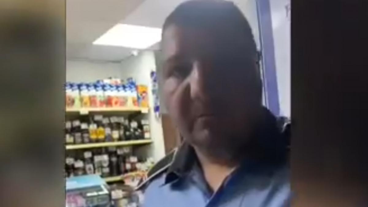 ce a patit un politist care a intrat intr un magazin fara masca a regretat amarnic gestul sau