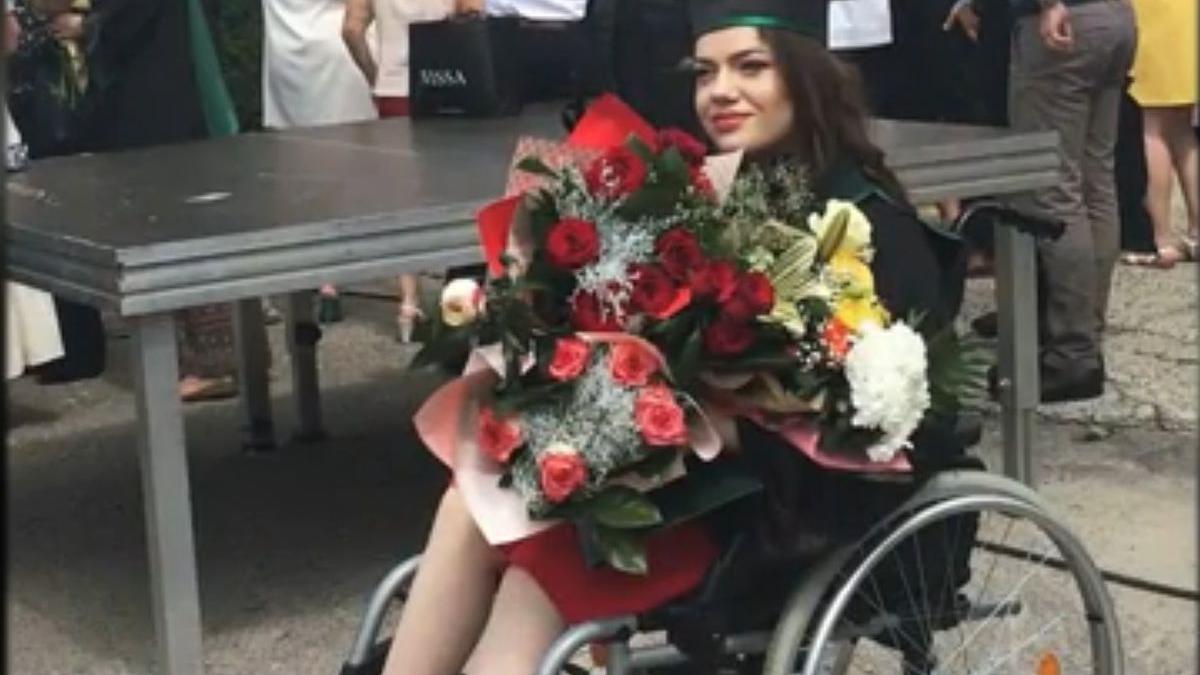 andreea nechita medicul care care vindeca oameni din scaunul cu rotile