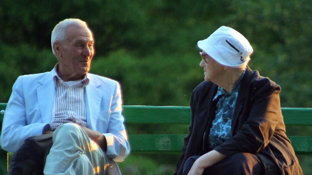 zeci de batrani infectati cu covid 19 intr un azil din bucuresti directoare e o crima ce se