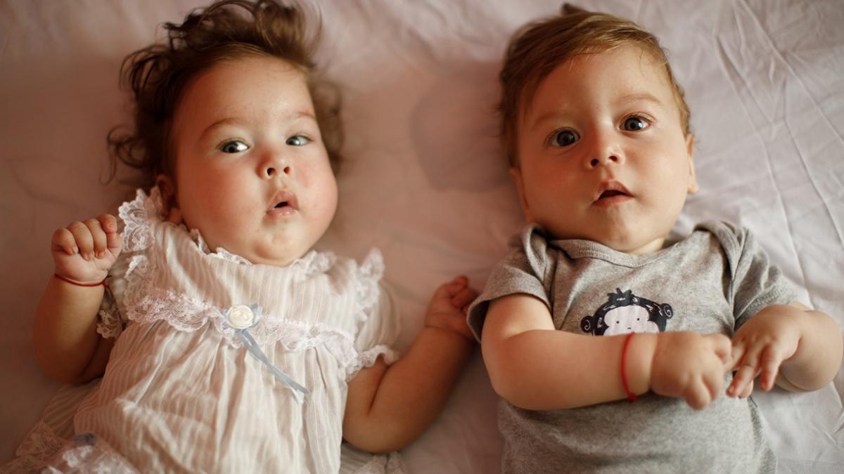 gemenii ciutac au nevoie de 4 2 milioane de dolari ca sa traiasca o mama isi striga durerea pe