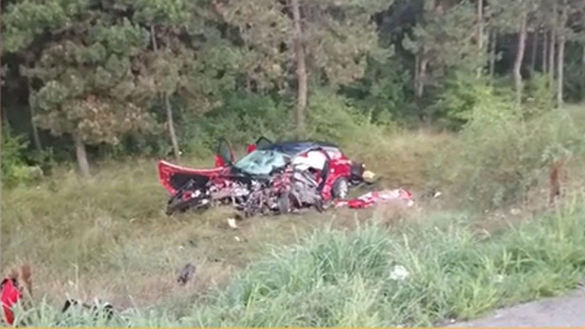 accident socant un sofer sinucigas a ucis alte doua persoane a treia persoana este in stare critica