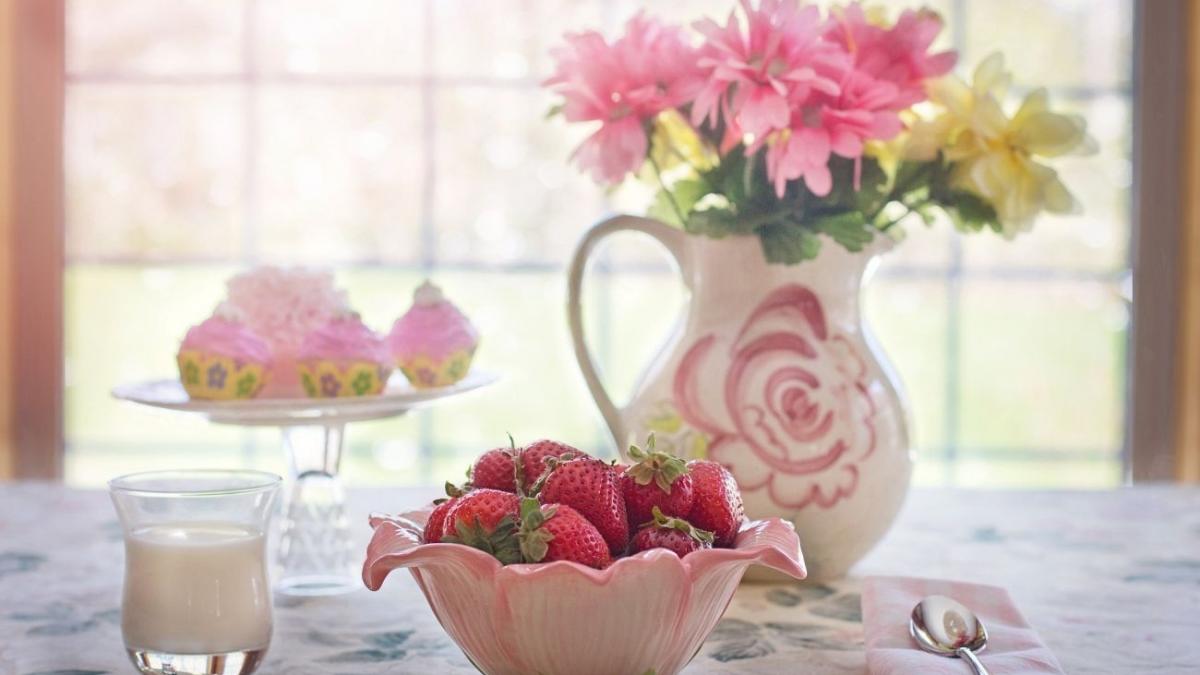 desertul racoritor cu cea mai simpla reteta ai nevoie de doar doua ingrediente iar rezultatul este