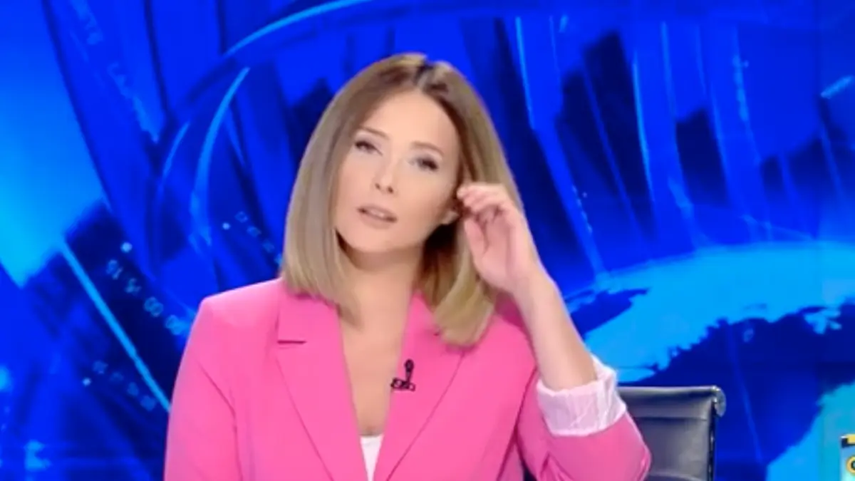 imaginile zilei cine a intrat in direct la antena 3 in timpul unui material de pe plaja