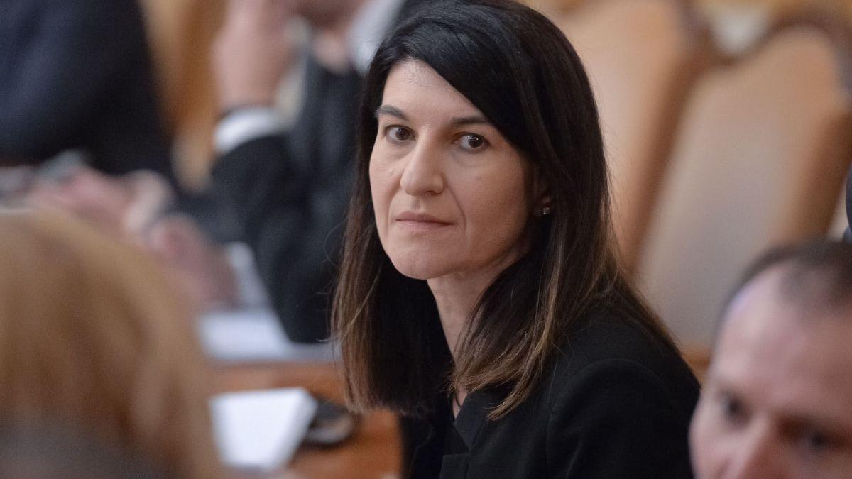 romanii care muncesc in strainatate pot obtine pensie comunitara ministrul muncii spune de ce acte