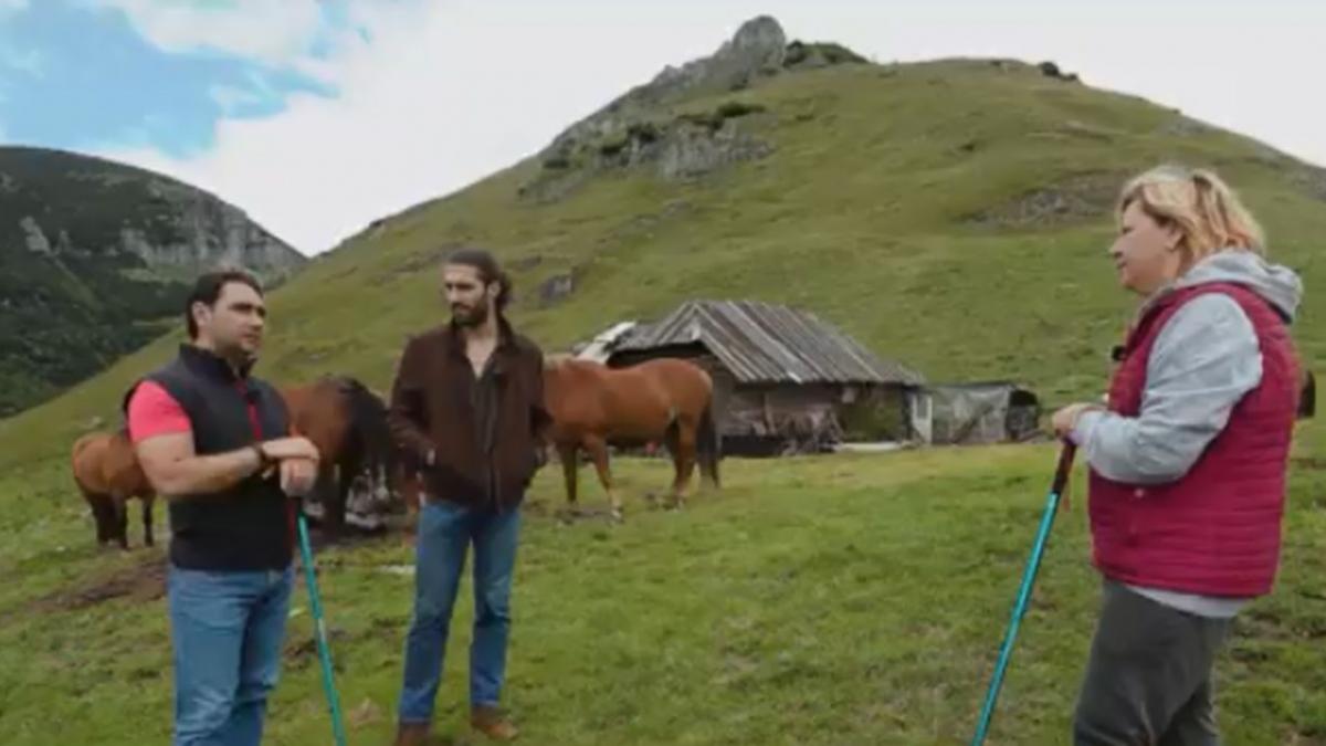 gura de rai locul misterios de pe platoul bucegi este incredibil ce se intampla aici