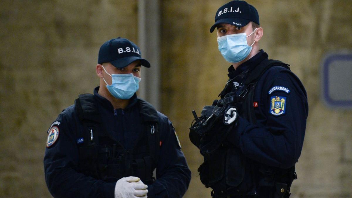 barbat infectat covid gratar doua familii sinaia