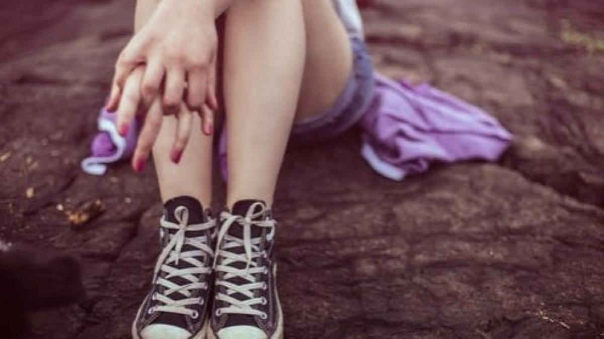 minora scuipata si batuta in plina strada imagini cu un puternic impact emotional