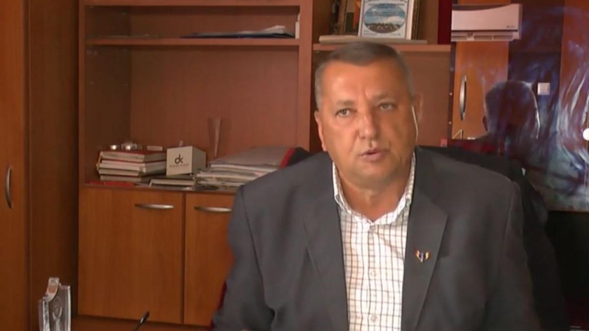 romania la vot primarul cu sapte mandate doinel grumazescu