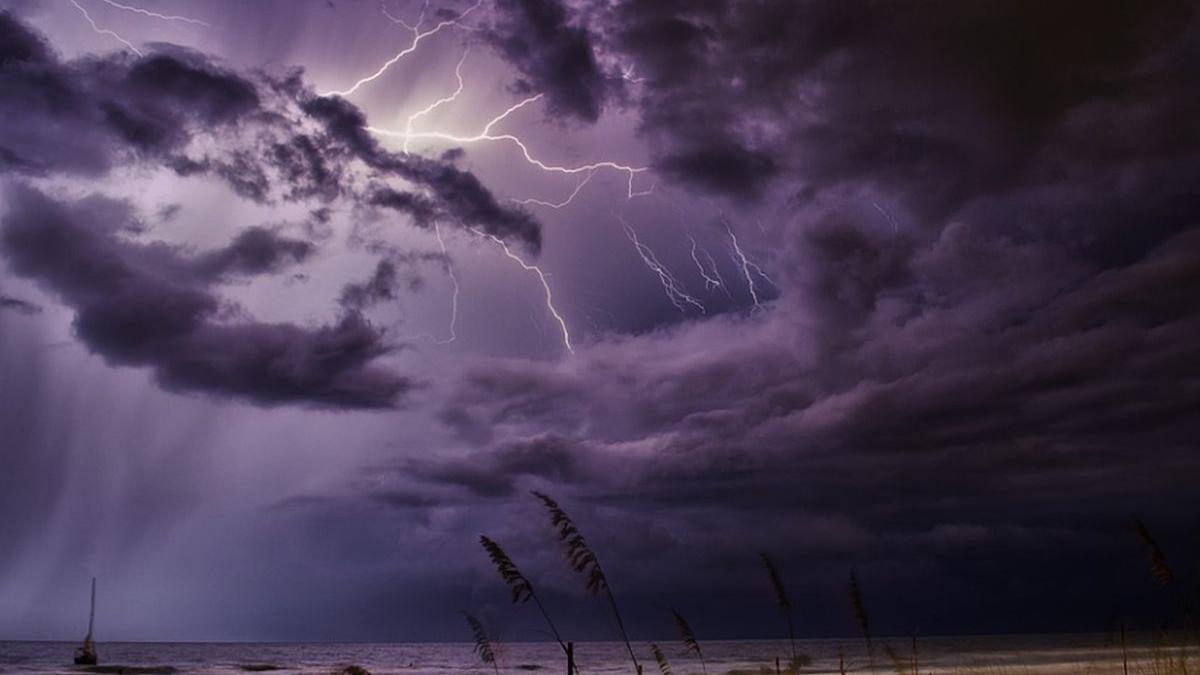 vremea rea loveste romania prognoza meteo anm unde se anunta furtuni puternice