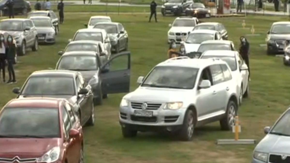 ce masini au cumparat romanii in ultima luna dacia conduce topul cine urmeaza in clasament