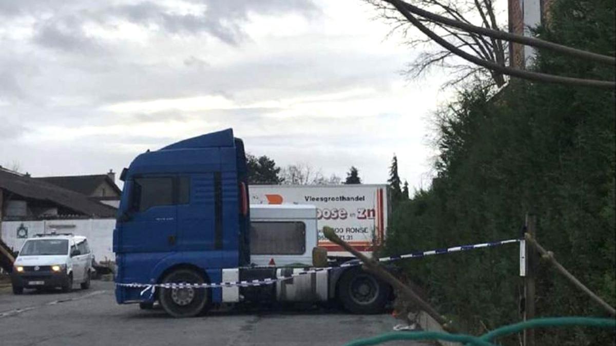 sofer roman tir gasit mort cabina camionului parcare italia