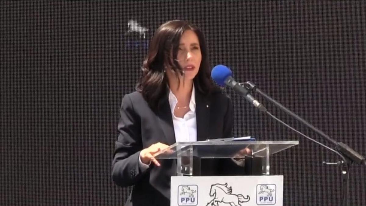 roxana cirti vrea sa castige primaria arad