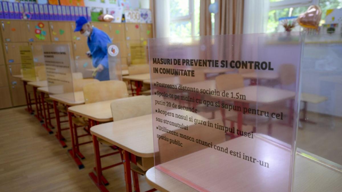 schimbari in noul an scolar revolta in randul elevilor si parintilor