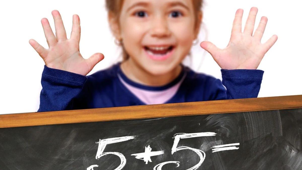 elevii vor fi primiti la scoala din 14 septembrie doar cu declaratie pe propria raspundere semnata