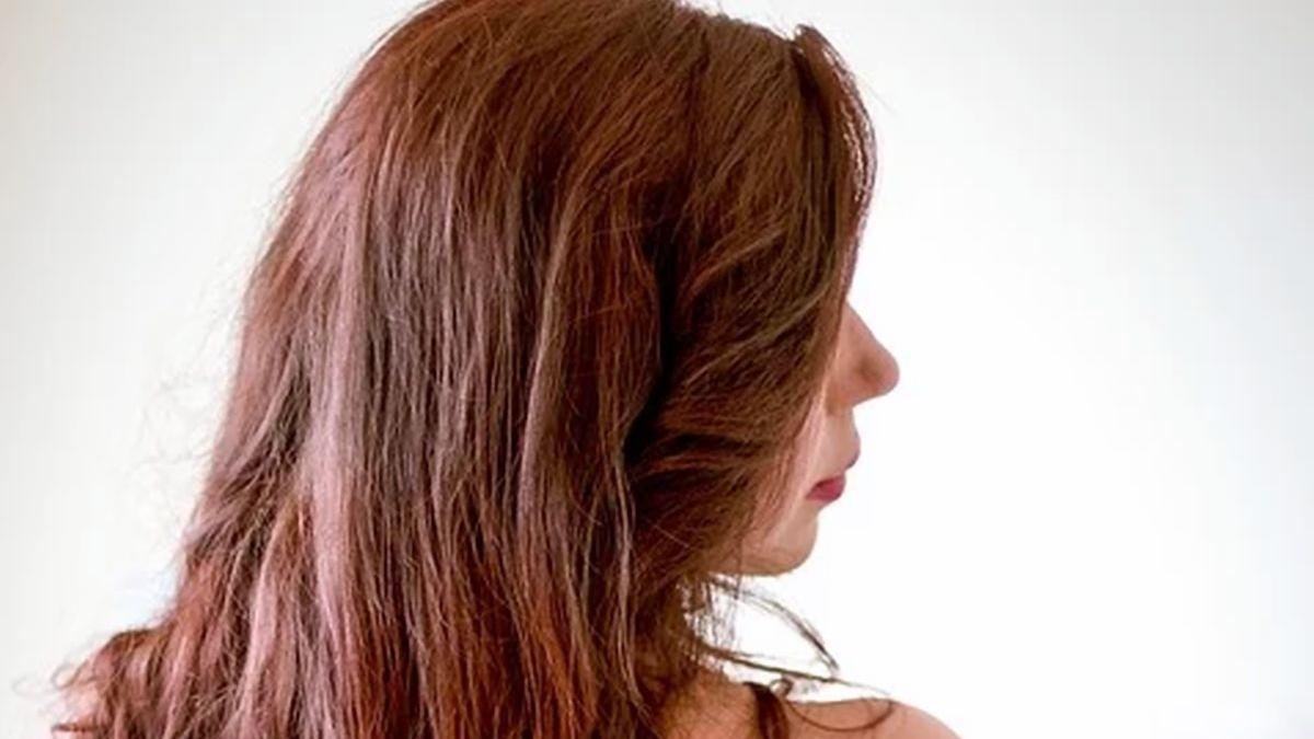 30 de barbati acuzati ca au violat o fata de 16 ani au stat la coada la usa camerei de hotel si au