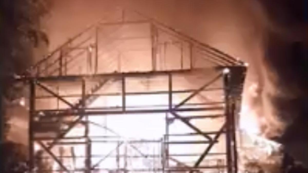 incendiu urias la o fabrica de cherestea din bistrita