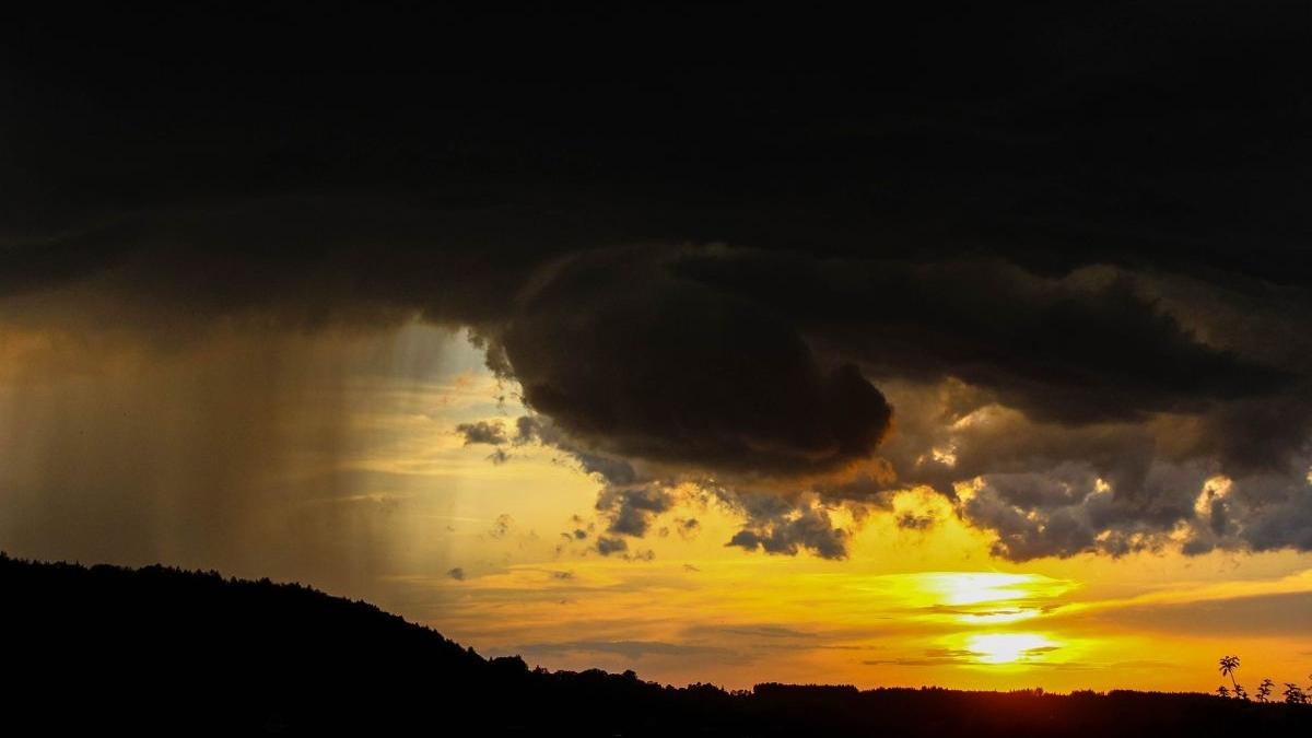 alerta anm ploi si vijelii in jumatate de tara restul zonelor vor fi lovite de canicula prognoza