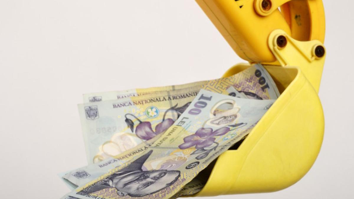 cat cheltuie statul roman pe salarii pensii si asistenta sociala date alarmante