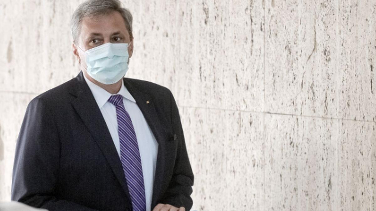 o noua ordonanta de urgenta pentru romania marcel vela anunta infiintarea politiei animalelor