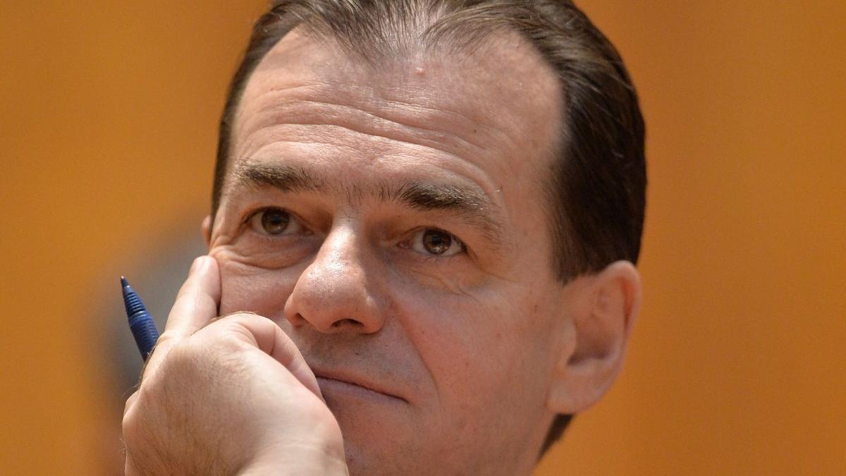 guvernul orban ce se intampla daca motiunea de cenzura adoptata respinsa