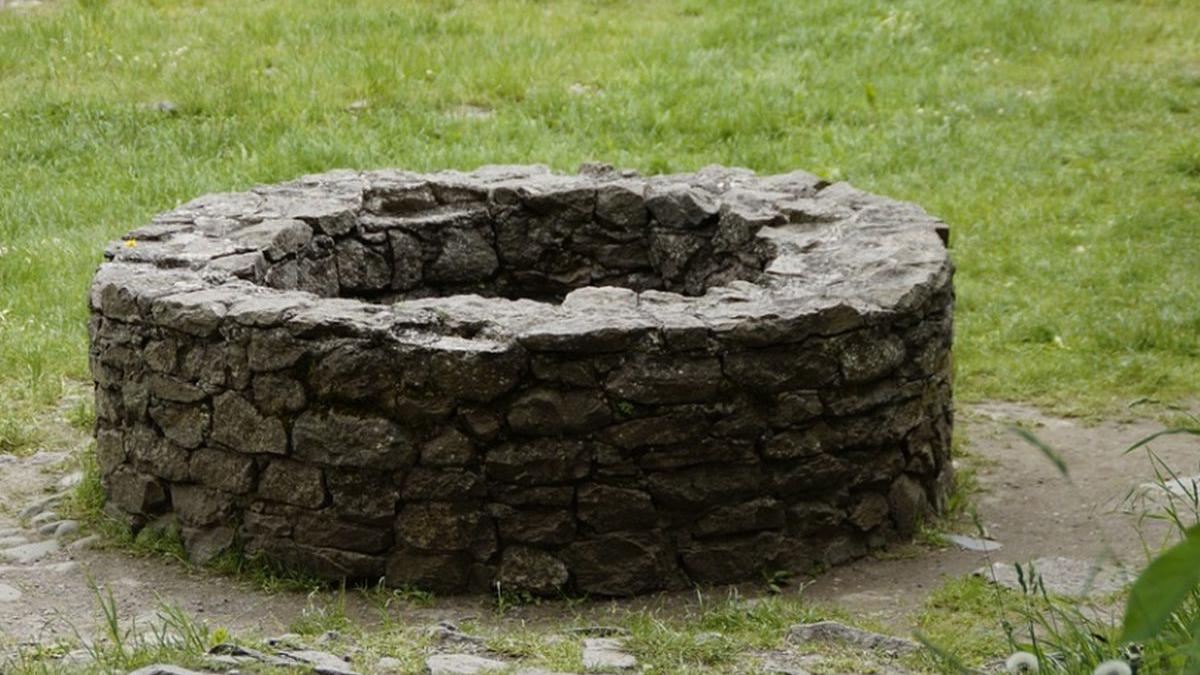 un baiat de 16 ani din botosani dat disparut de familie a fost gasit mort in fantana