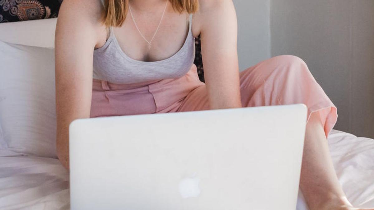 femeie salaj trimisa biserica judecatori evaziune videochat