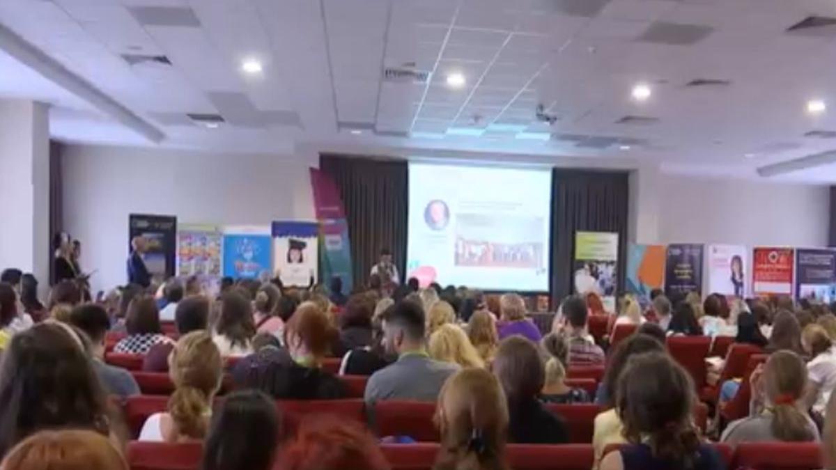 incepe conferinta fischer intrenational editia din acest am este dedicata atat profesorilor cat si